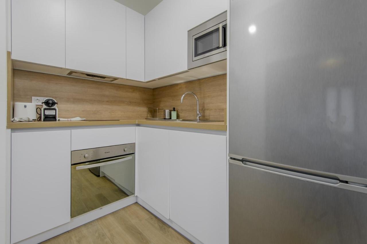 Nuevo Piso Para 7 En El Corazon Del Rastro/Madrid Ngoại thất bức ảnh