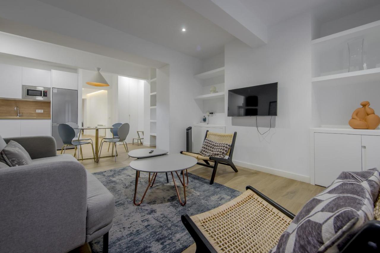 Nuevo Piso Para 7 En El Corazon Del Rastro/Madrid Ngoại thất bức ảnh