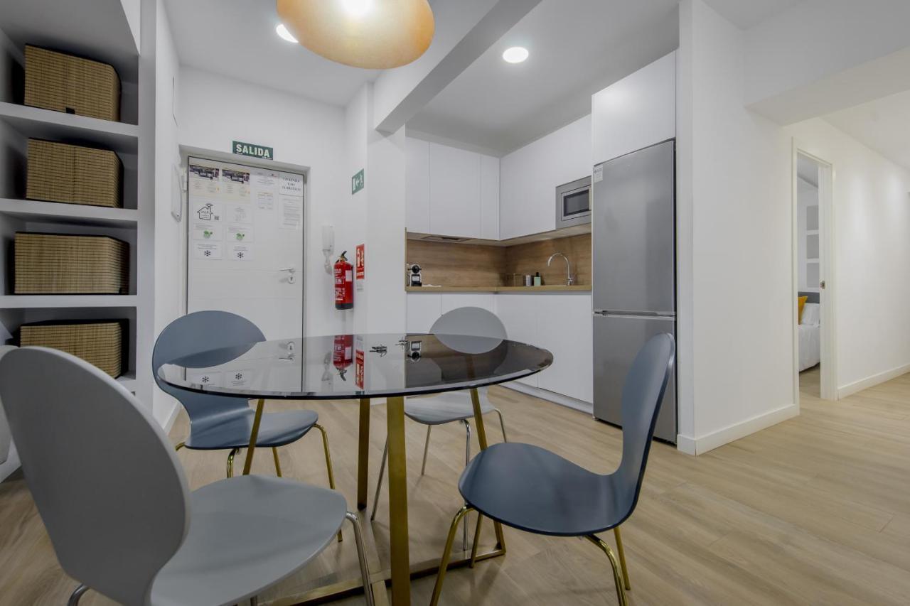 Nuevo Piso Para 7 En El Corazon Del Rastro/Madrid Ngoại thất bức ảnh